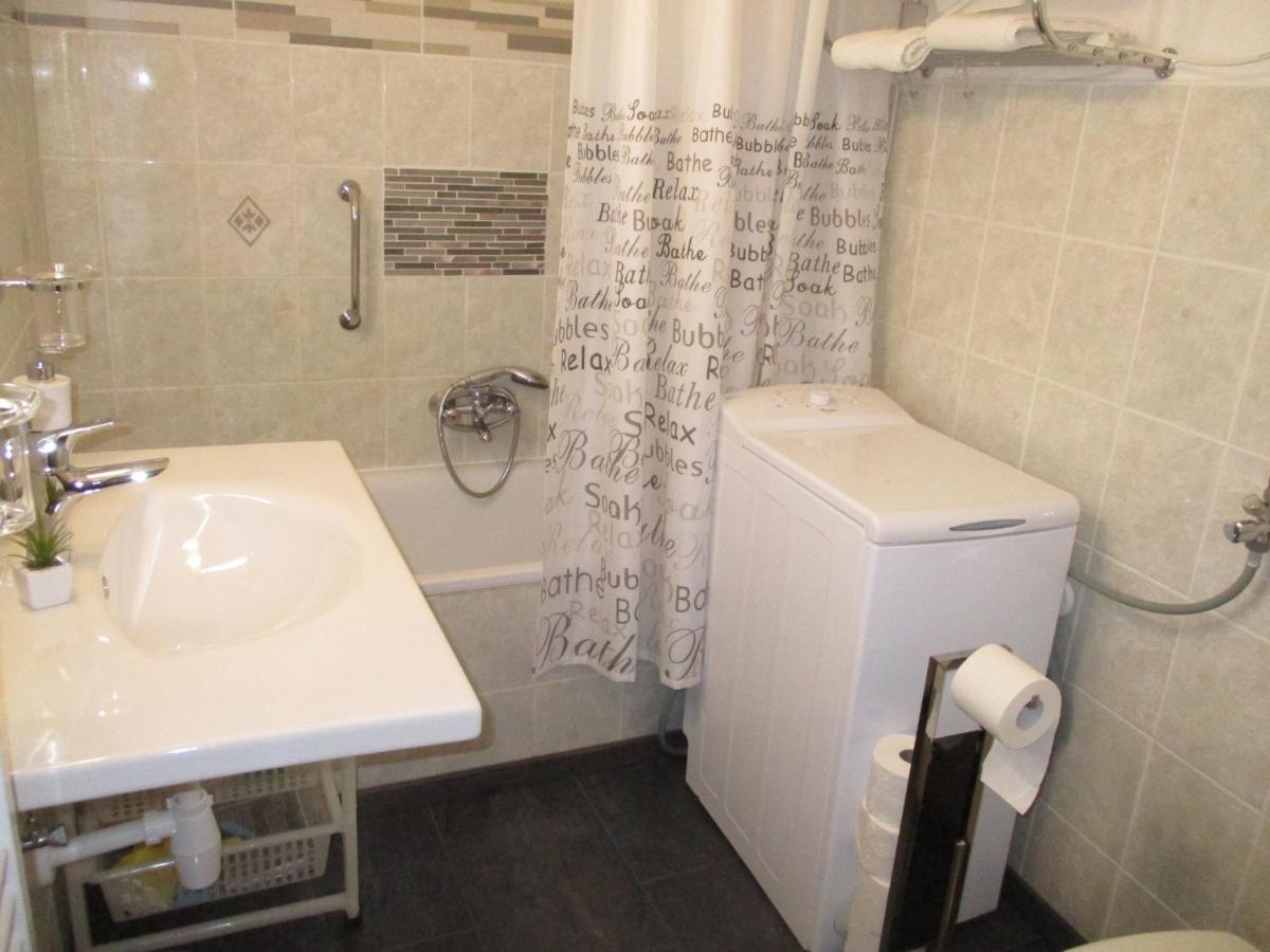 Ferencesek Apartman Pécs Exterior foto